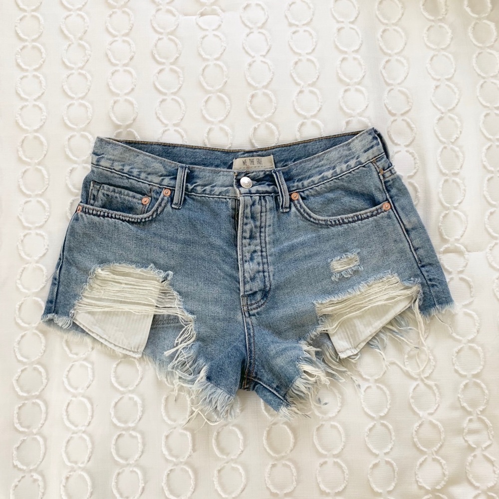 Free people good vibrations shorts size 26